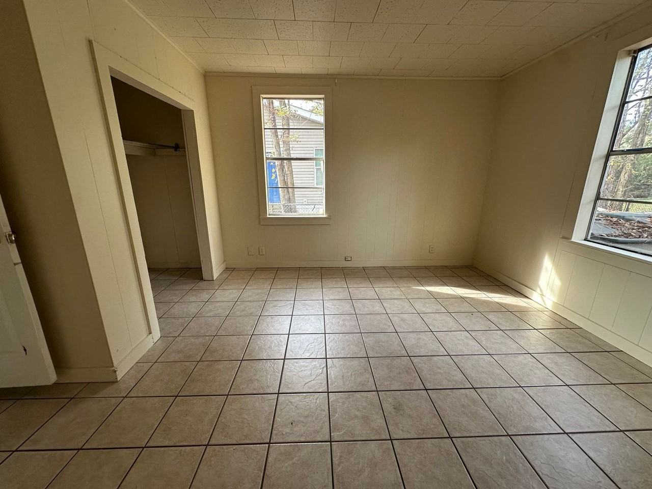 606 Wilmuth Street - Photo 6 of 9