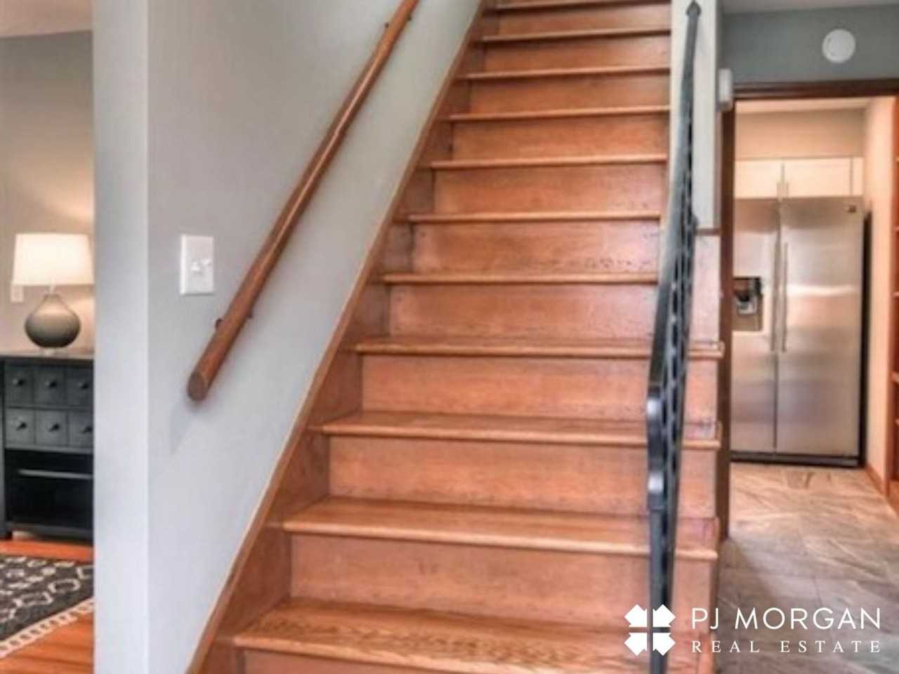 3225 South 44th Street - Photo 4 of 31