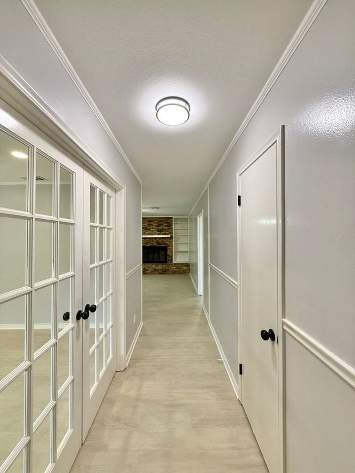 2530 Shenandoah Drive - Photo 2 of 22