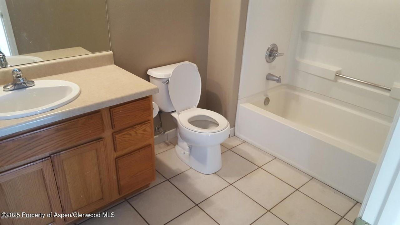 792 Castle Valley Blvd Apt A #A - Photo 5 of 7