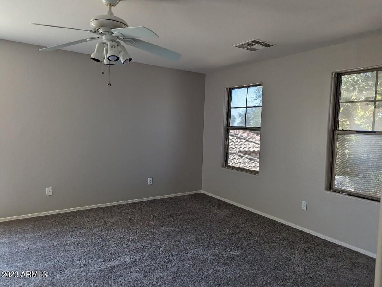 1209 South Roger Way - Photo 7 of 21