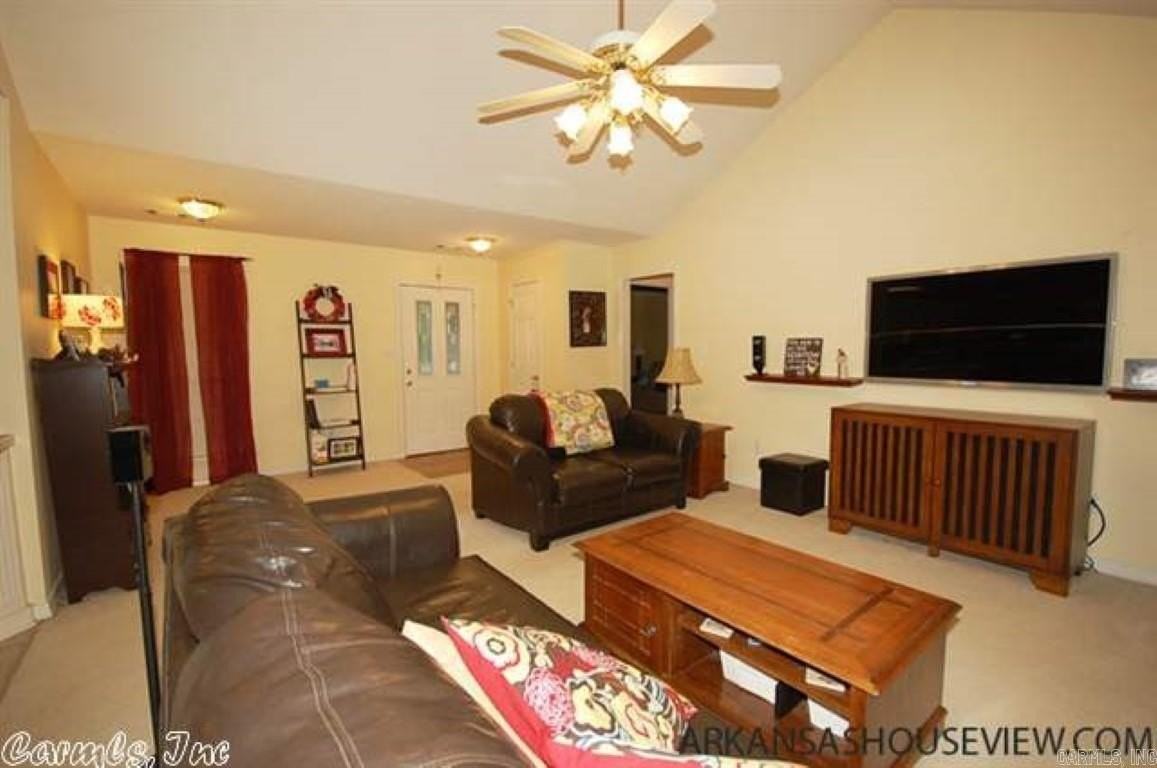 2034 Northhills Dr - Photo 4 of 9