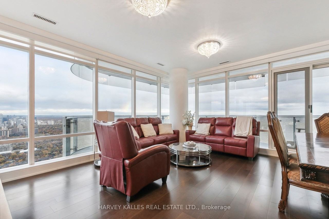 1 Bloor Street East #6801 - Photo 3 of 21