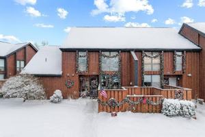 featured image of 4765 Smoketalk Ln Unit 1 #1