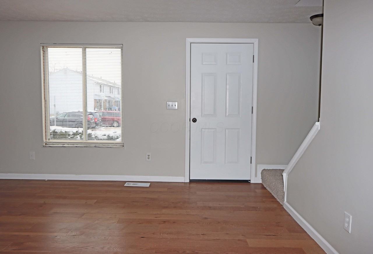 5740 Vestry Ct - Photo 3 of 44