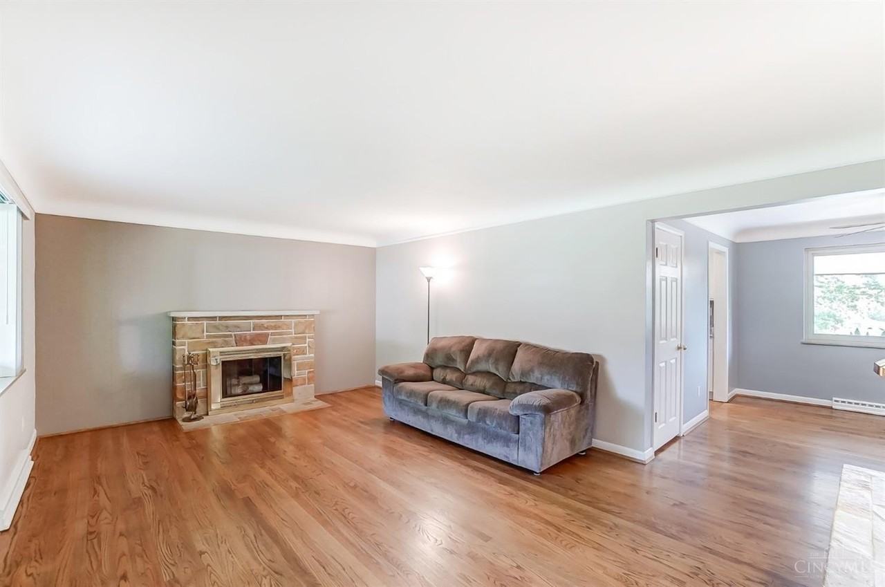 7218 Longfield Dr - Photo 4 of 20