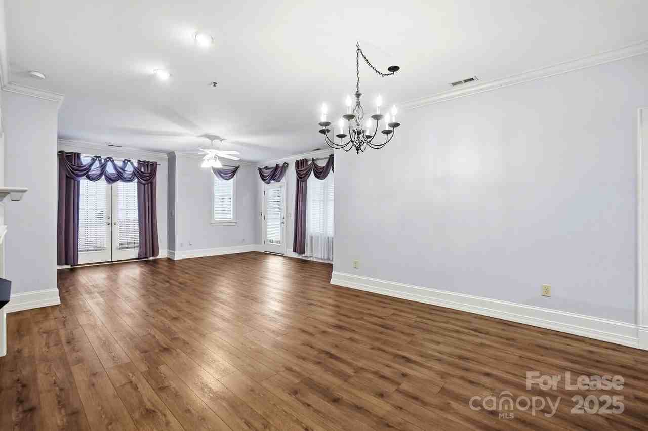 1117 Park West Drive - Photo 4 of 35