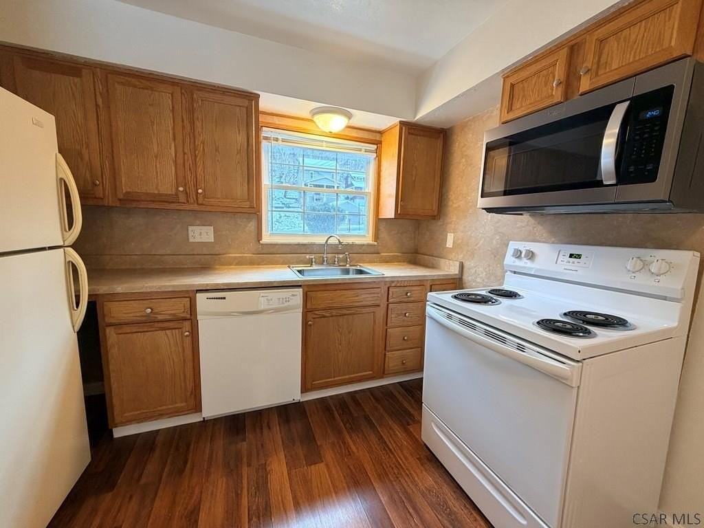 406 Southmont Blvd - Photo 2 of 17