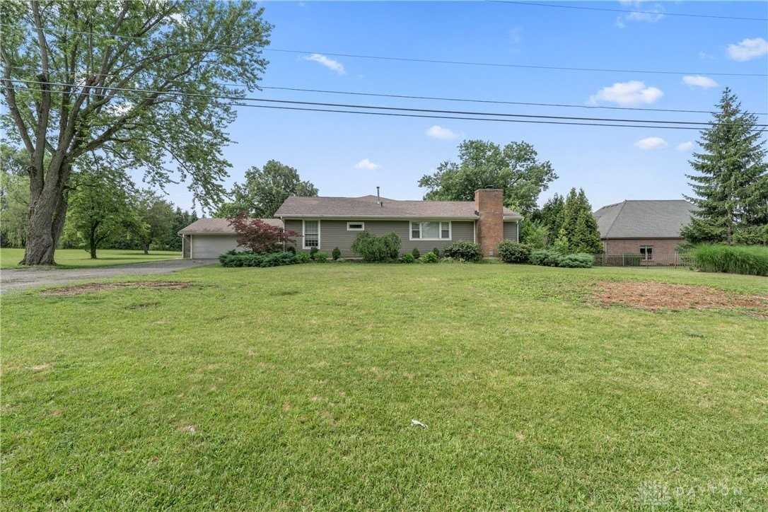 1198 W Social Row Rd - Photo 3 of 43