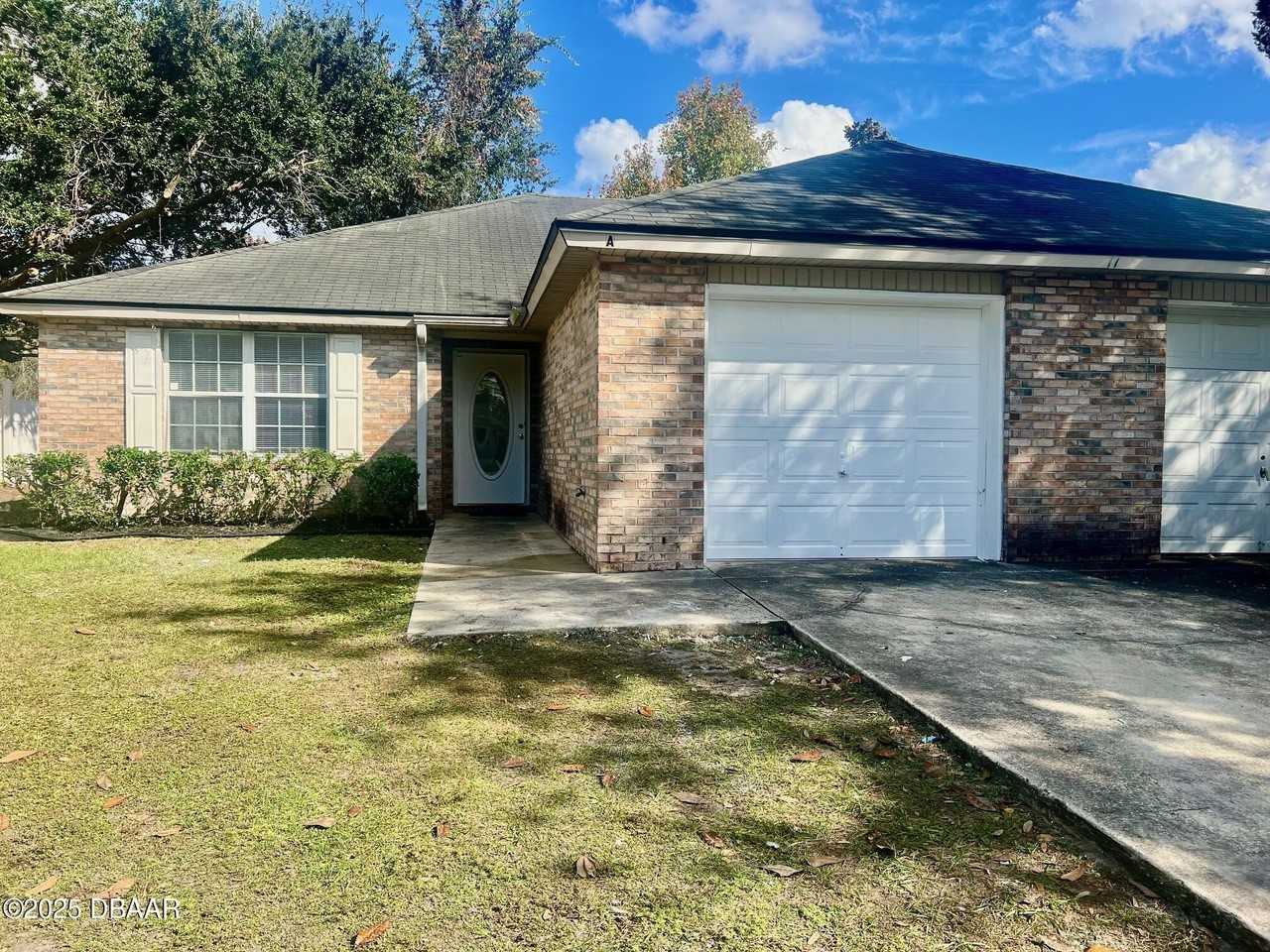 11 Plainview Drive #A - Photo 2 of 27