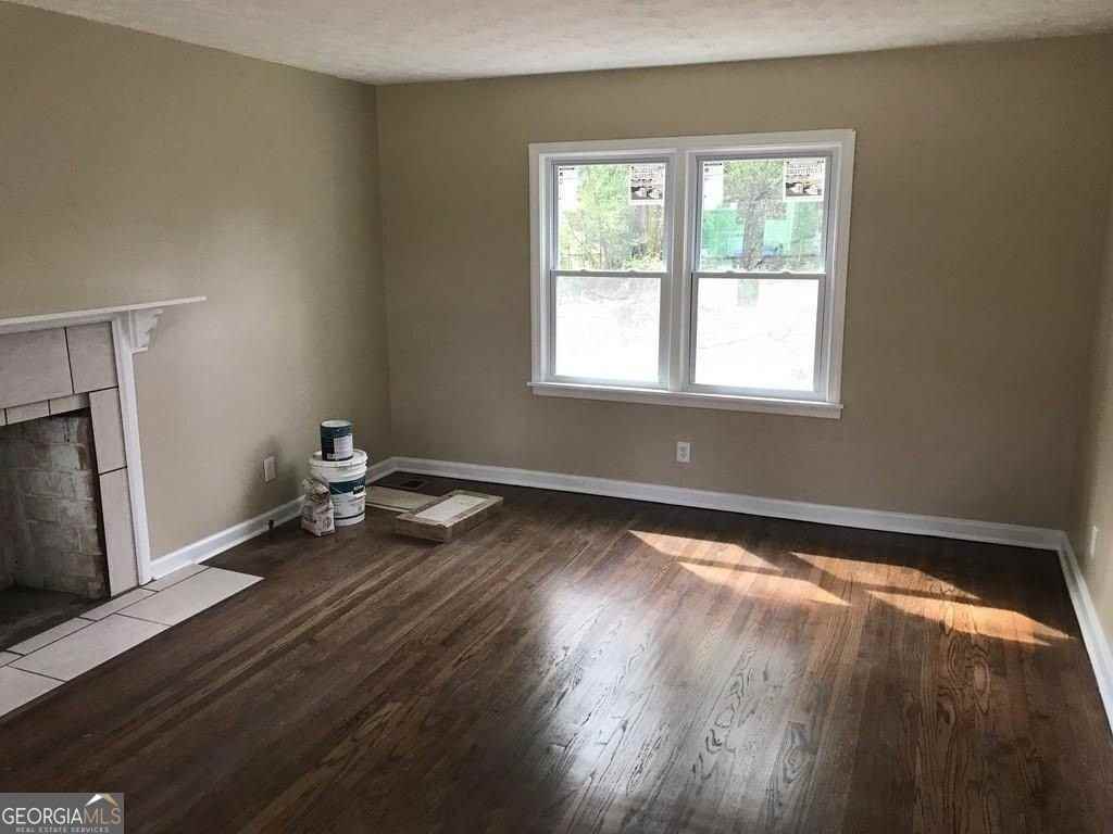 839 Mimosa Dr - Photo 5 of 8