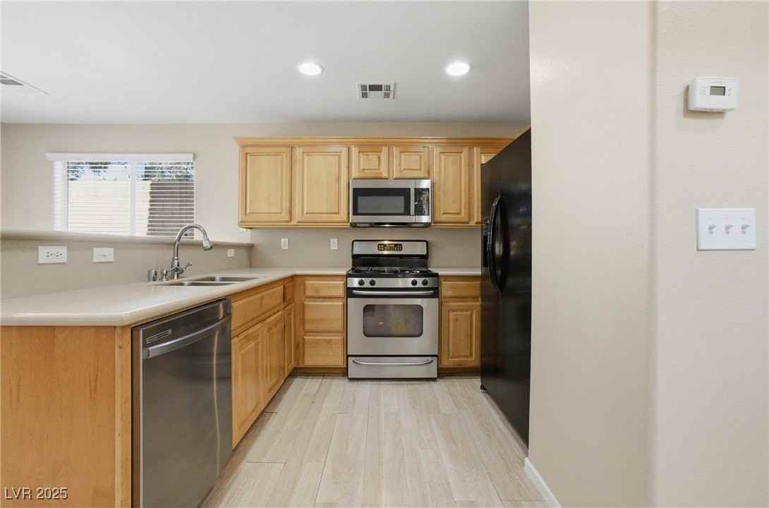 8208 Wildwood Glen Avenue #0 - Photo 6 of 26