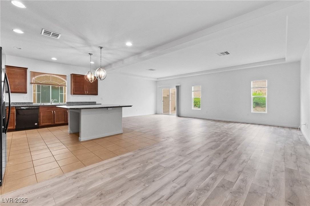 9827 Marietta Cellars Ct - Photo 2 of 27