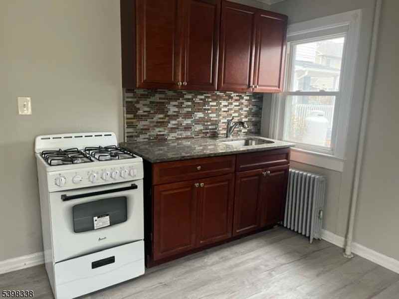 672 Mount Hope Avenue #8 - Photo 6 of 8