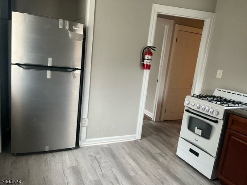 672 Mount Hope Avenue #8 - Photo 7 of 8