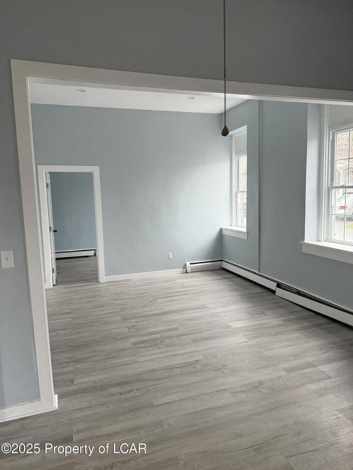 717 Mill Street - Photo 3 of 9