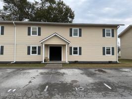 featured image of 2310 Indian Drive #9