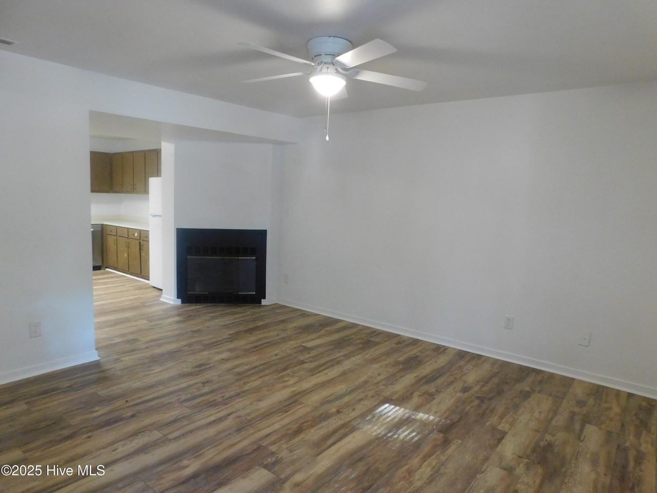 2005 Lennoxville Rd Unit B #B - Photo 2 of 9