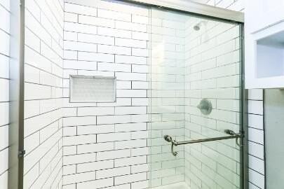 1514 Avenue W - Photo 7 of 20