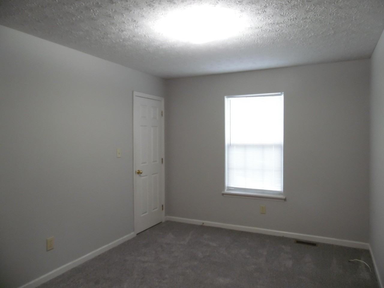 1108 Ledgebrook Ct - Photo 7 of 14