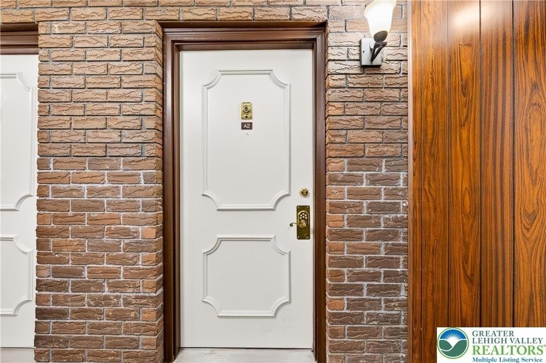 1575 Creekside Rd Apt A2 #A2 - Photo 4 of 26