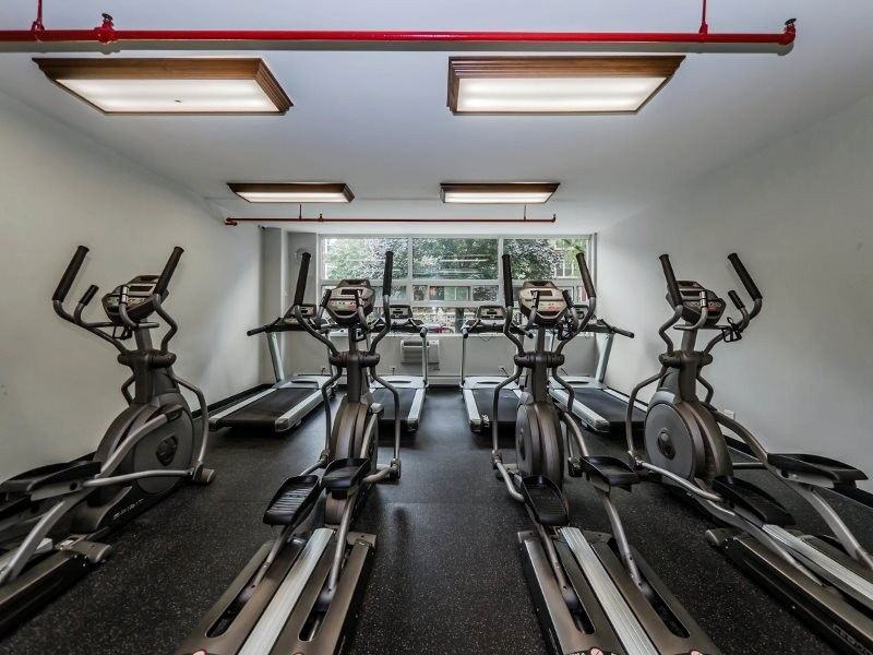 800 Hinman Ave #800812 - Photo 6 of 8