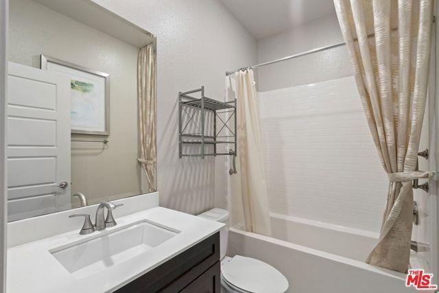 1203 Beach Ln - Photo 3 of 8