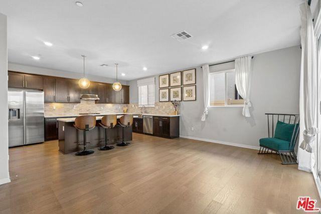 1203 Beach Ln - Photo 6 of 8