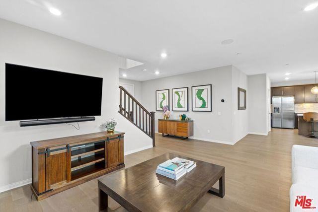 1203 Beach Ln - Photo 7 of 8