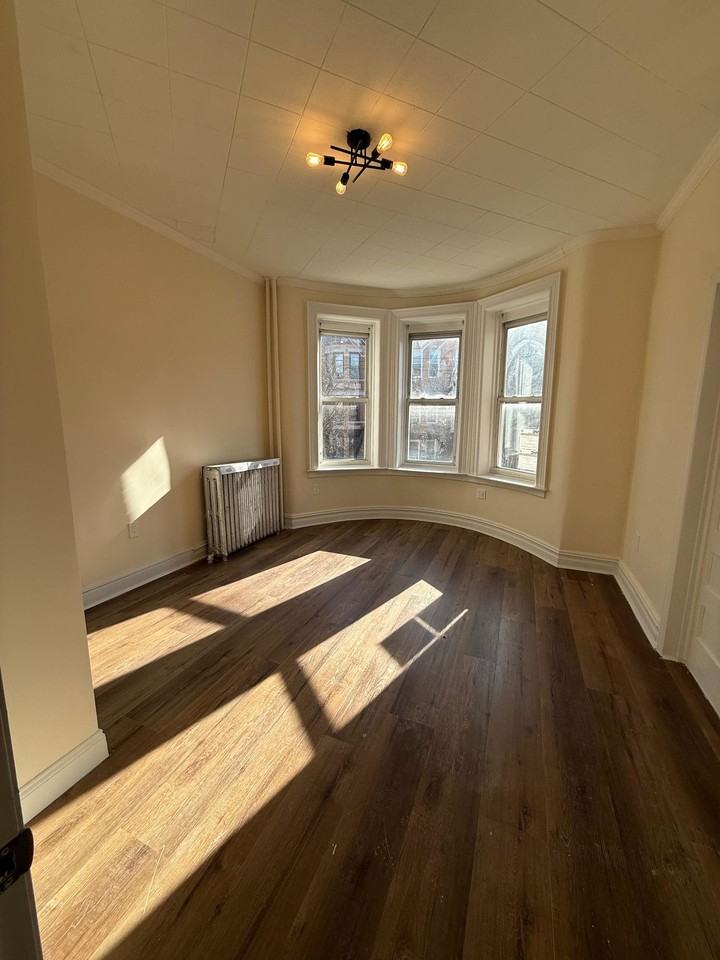 6081 70th Ave #1stFL