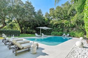 featured image of 641 Island Rd