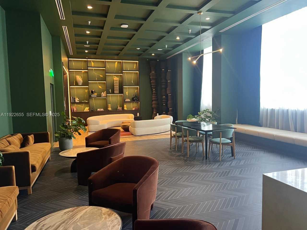 11 NE 6 St #2709 - Photo 6 of 28