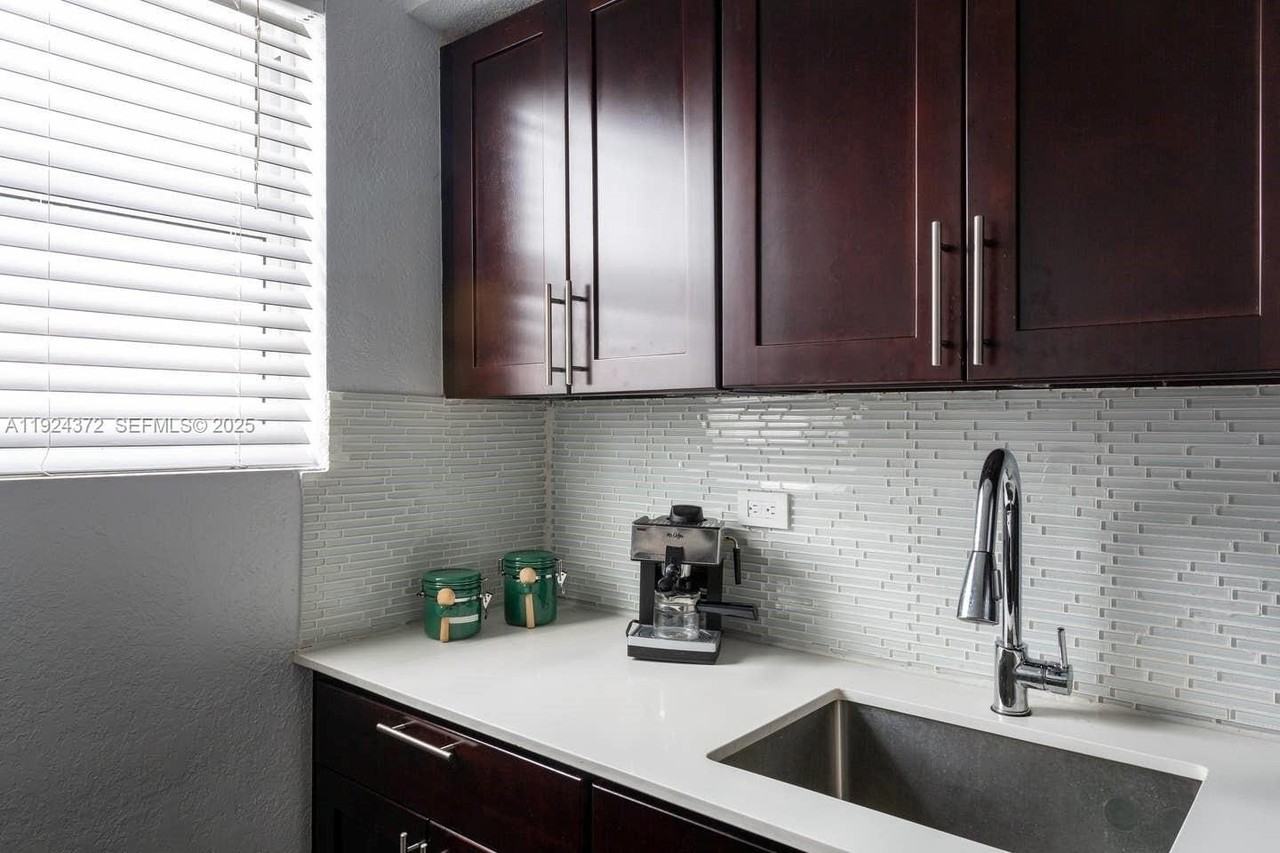 7334 Harding Avenue #6 - Photo 4 of 12