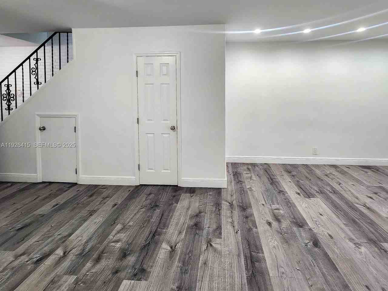 2460 Taylor Street #1C