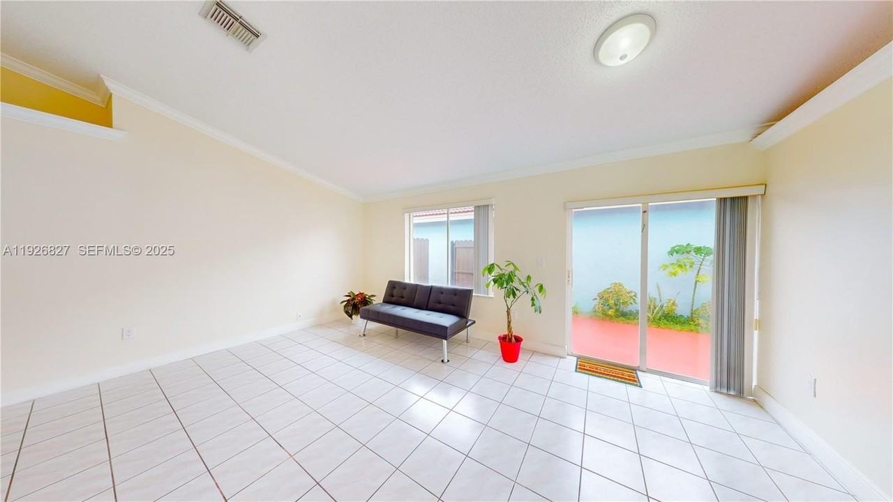 14288 Sw 177th St #1 - Photo 5 of 36