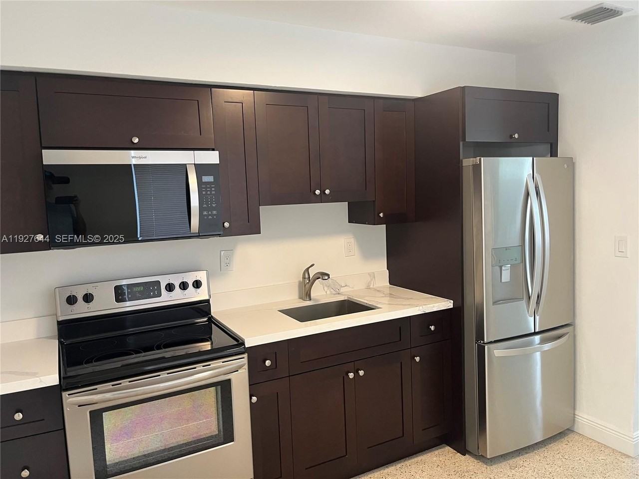 90 East 15th Street #0 - Photo 3 of 9