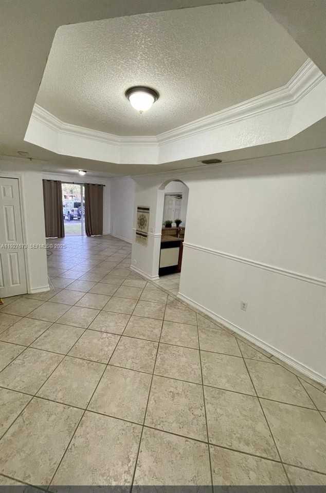 6440 Nw 114th Ave #404 - Photo 6 of 9