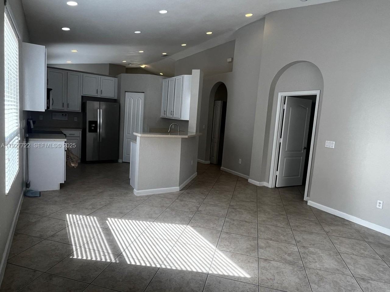 2219 Portofino Ave #0 - Photo 4 of 9