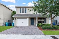 525 Northeast 6th Place - Photo 1 of 1