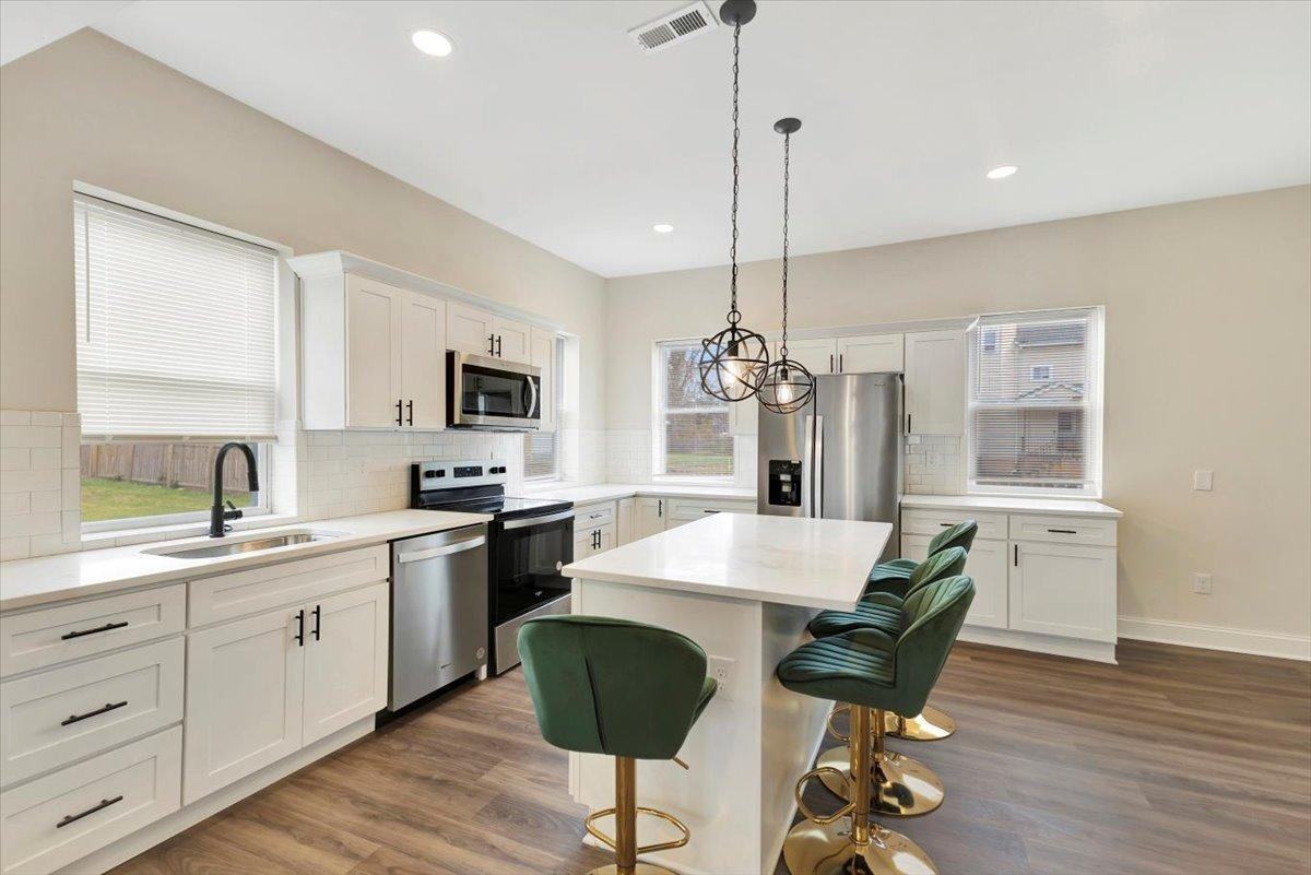 Maine Ave - Photo 2 of 8