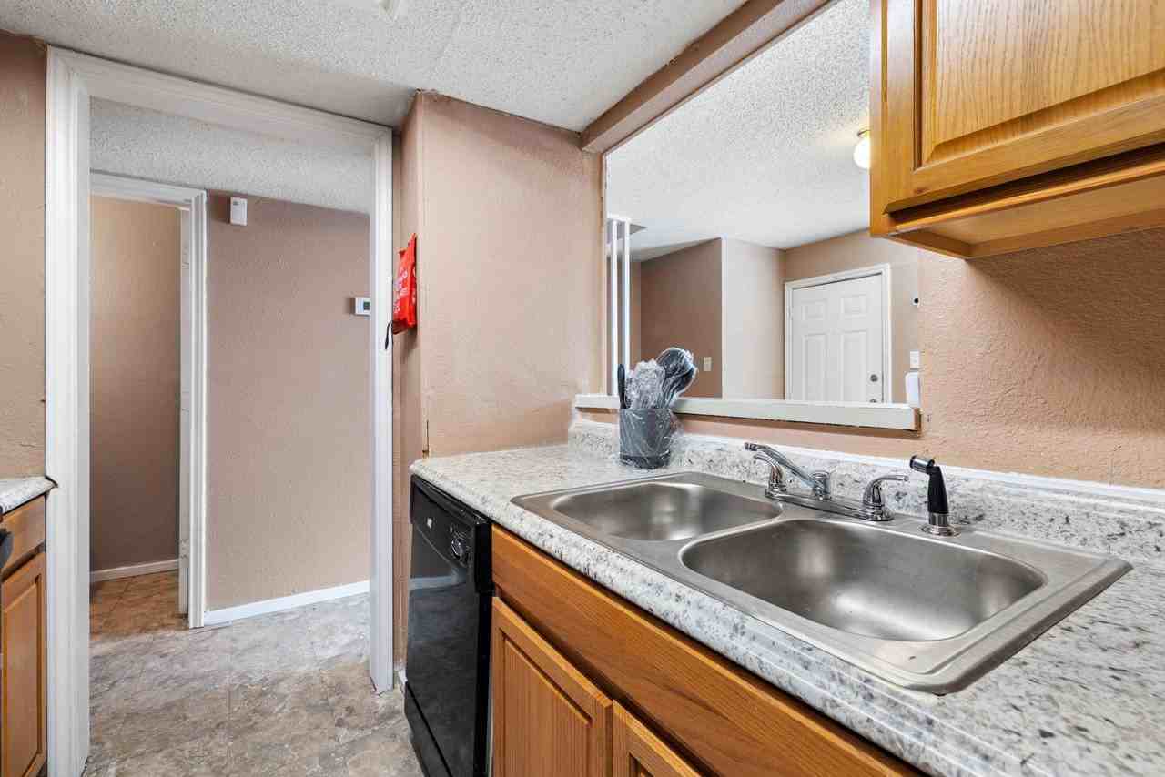 Rothington Rd - Photo 5 of 8