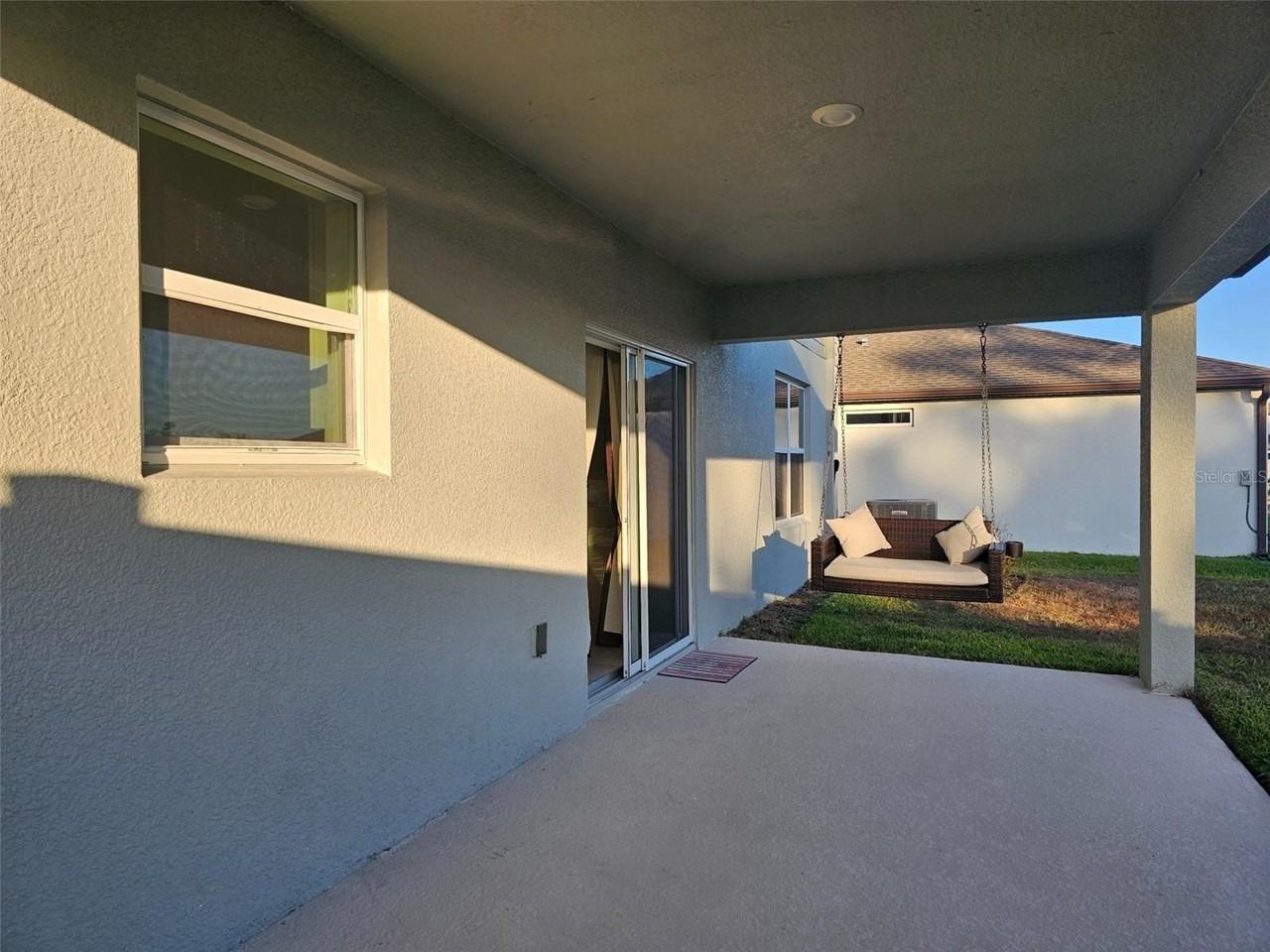 3928 Capri Coast Dr - Photo 3 of 37