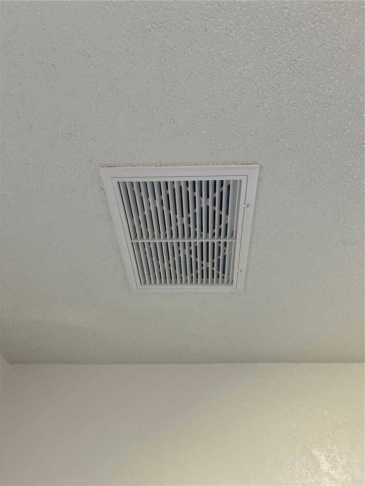 812 Marion St - Photo 7 of 50