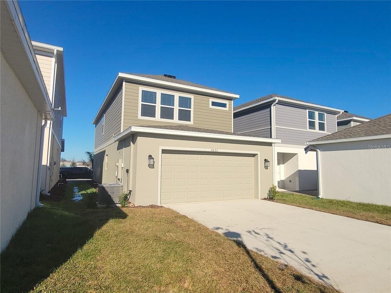 6433 Blissful St - Photo 6 of 32