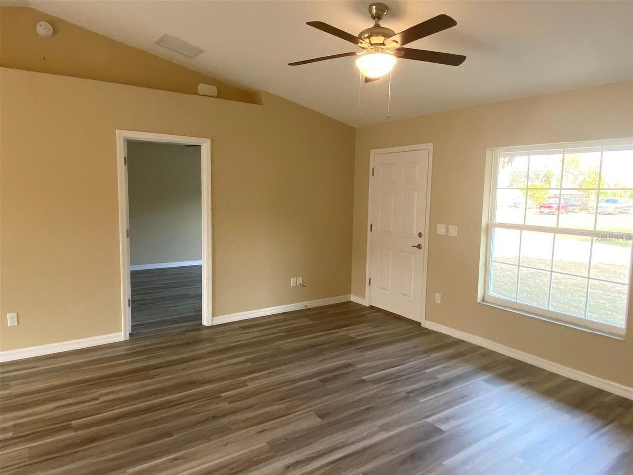 1836 Nw 21st Ct - Photo 3 of 26