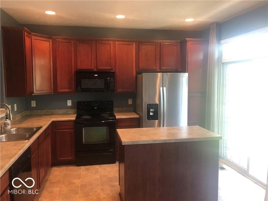 11705 Chant Ln #7 - Photo 4 of 30