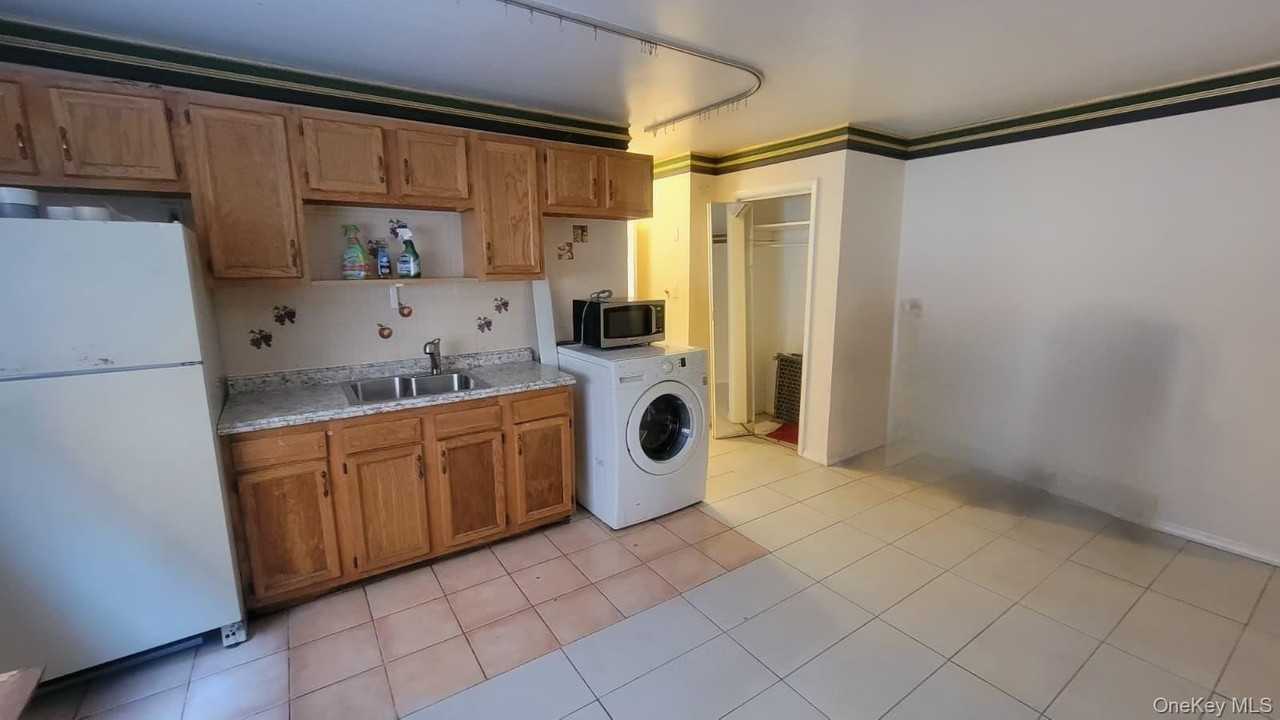 6201 Spencer Terrace - Photo 6 of 30