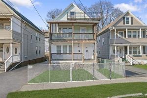 featured image of 7 May Street