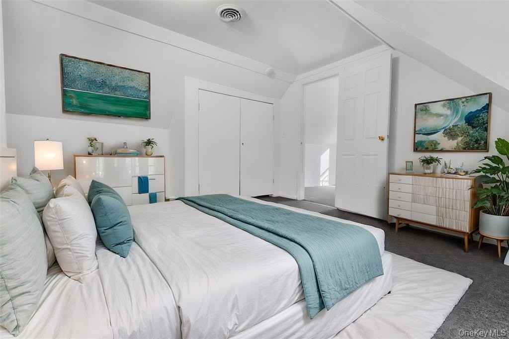 7 May Street - Photo 3 of 9