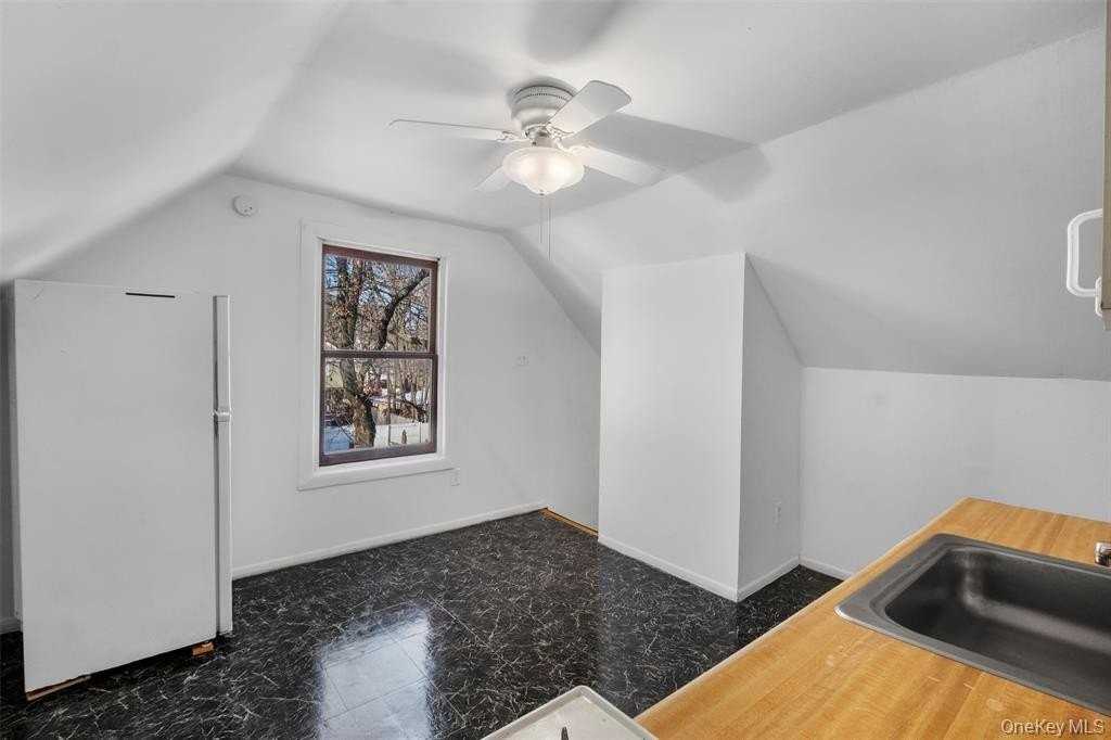 7 May Street - Photo 6 of 9